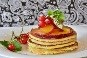 Dieta paleo: zasady, produkty, korzyści i przeciwwskazania